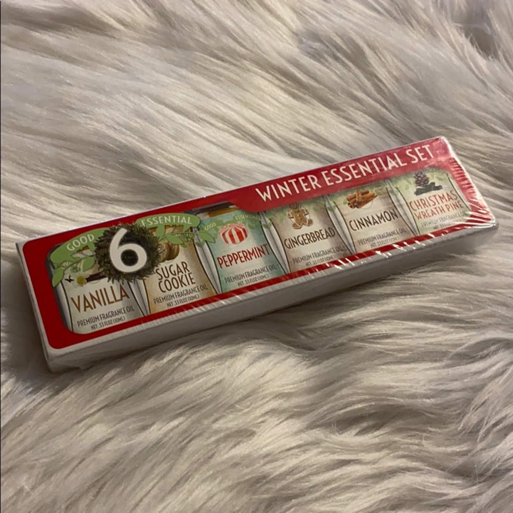 New Good Essential Winter Scents Oil Set 🌲